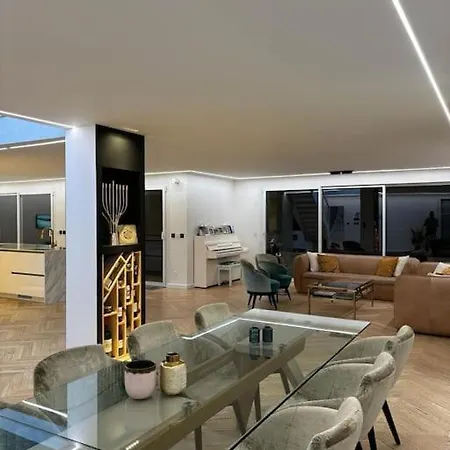 De Luxe Jo 2024 * 圣布里斯-苏福雷